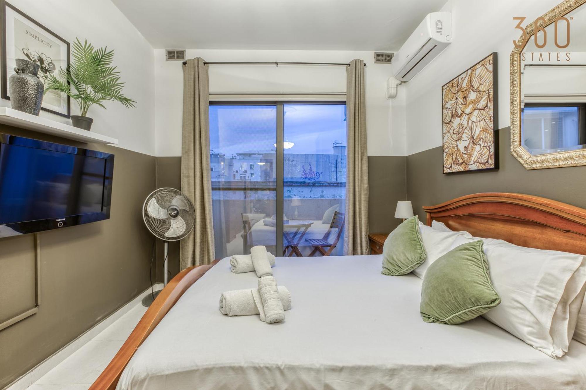 A Comfortable Apartment In The Heart Of Paceville Bt 360 Estates St. Julian's Exteriör bild